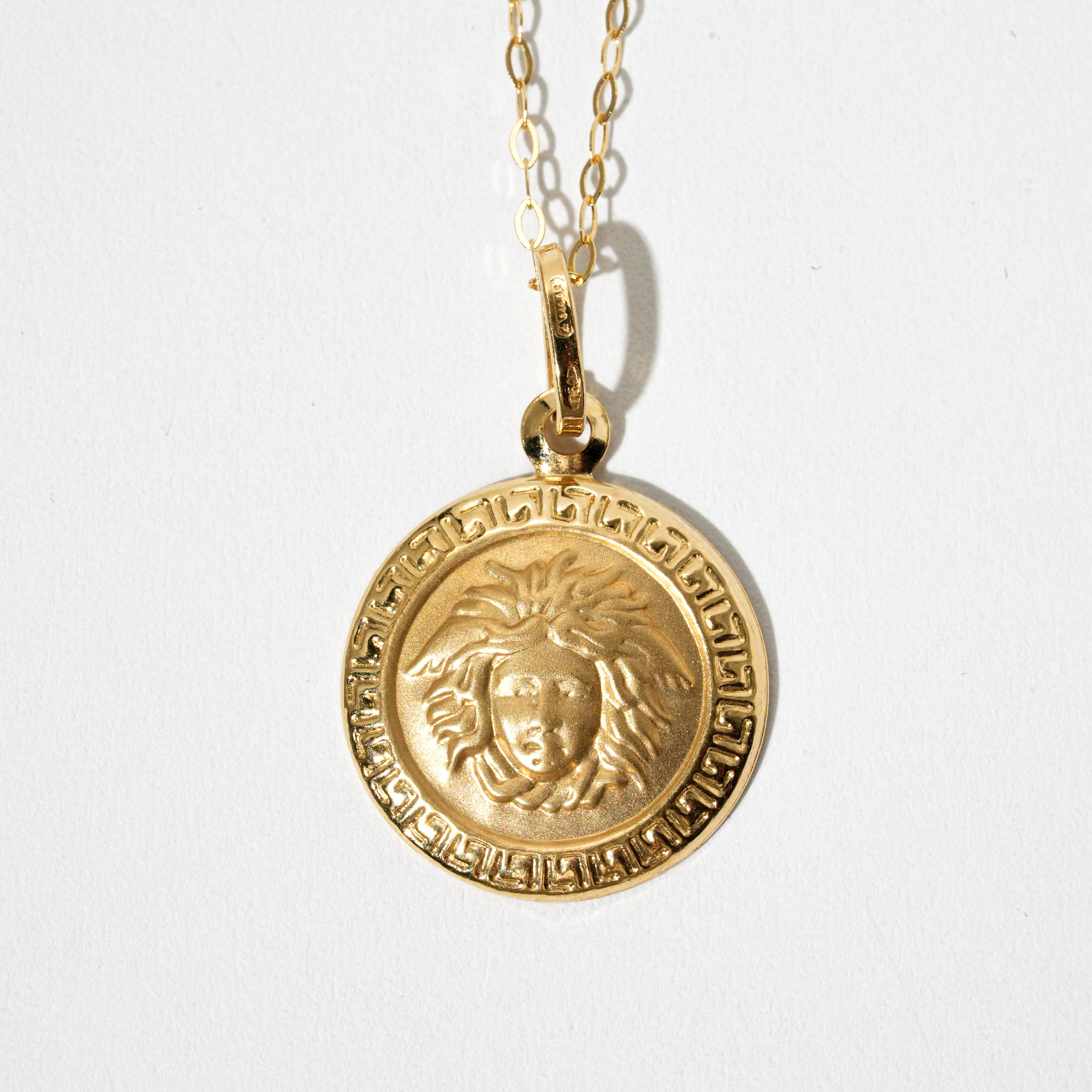 Collana medusa in oro 18kt